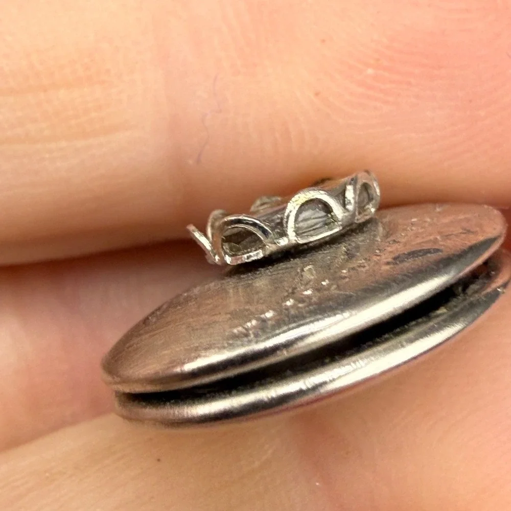 Vintage‎ Locket Pendant Oval Silver Tone Abalone